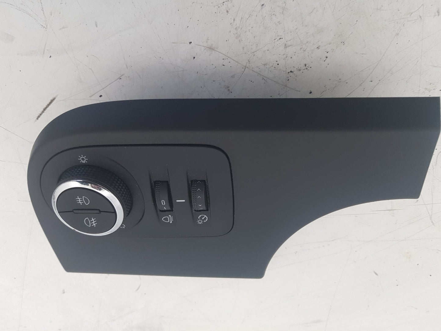2010 - 2012 Saab 9-5  Saloon Headlight Switch 13286915