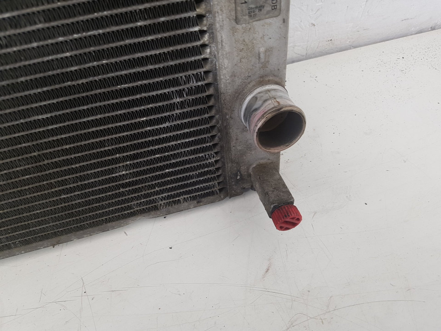 2004 - 2010 Volvo V50   Estate RADIATOR (MANUAL) (A/C CAR) 37206