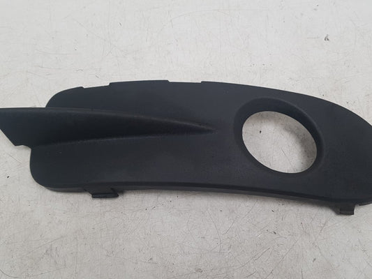 2006 - 2012 Volvo C70  Convertible Left Fog Light Cover 09466545
