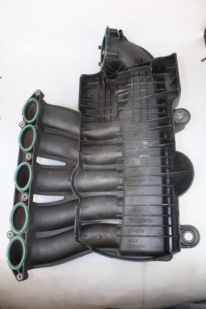 2004 - 2011 Volvo S40   Intake Manifold 8658493