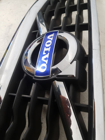 2006 - 2013 Volvo C70 II 542 Convertible Front Grille 31290862