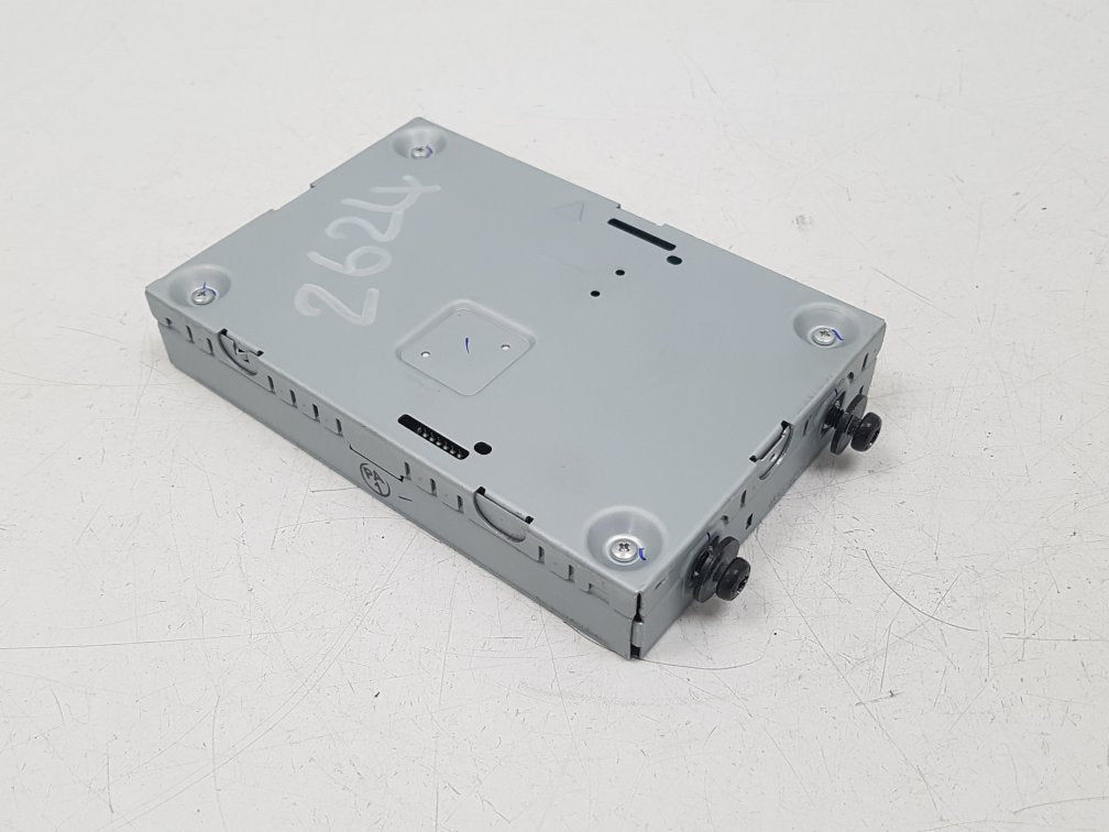 2015 - 2019 Volvo V40 Cross Country  Hatchback DAB MODULE 31667912AA