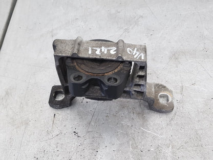 2012 - 2016 Volvo V40  Hatchback Right Engine Mount 31401726