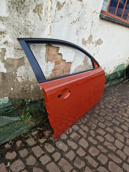 2010 - 2012 Volvo C30  Hatchback DOOR - BARE (FRONT DRIVER SIDE) 31335484