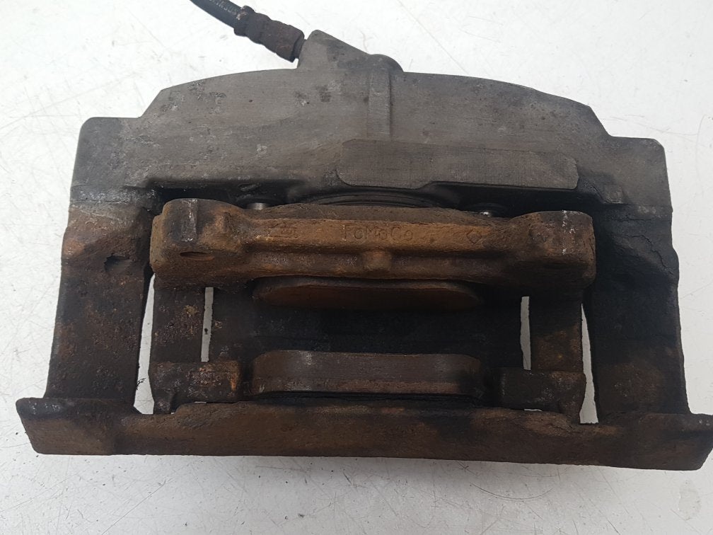 2010 - 2015 Volvo V70  Estate Left Front Caliper 36000151