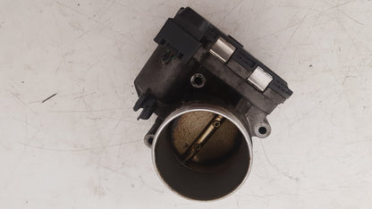 2005 Volvo S60  Saloon Throttle Body 8677866 30650013 30711553 0 280 750 103 0280750103