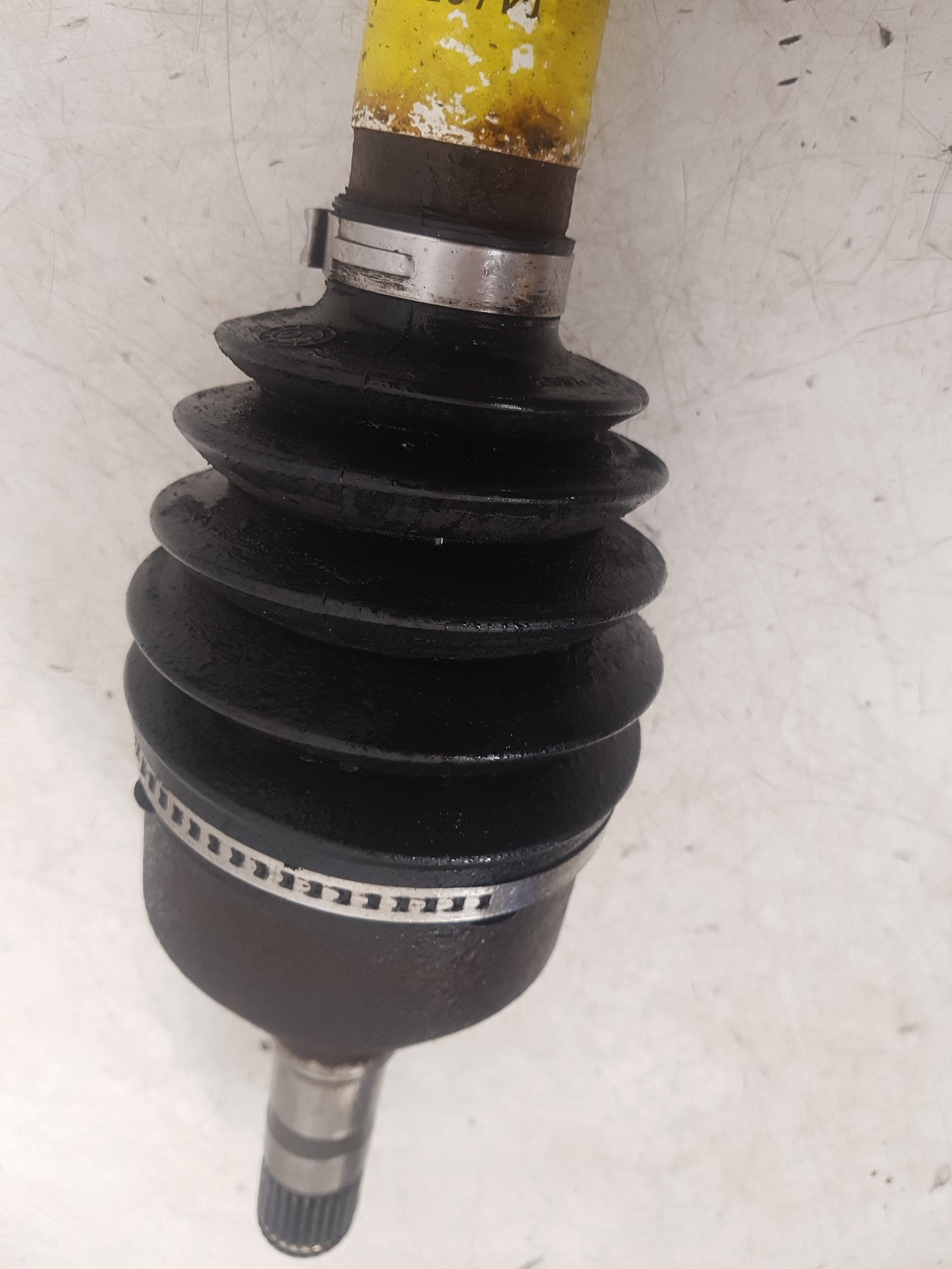 2003 - 2011 Saab 9-3  Convertible DRIVESHAFT - PASSENGER FRONT (MANUAL) (ABS) 3GKW-3B437-AB