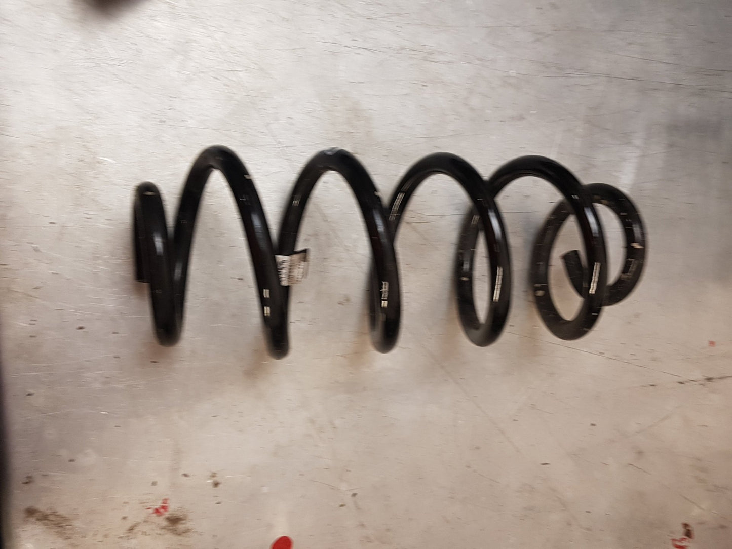2019 - 2021 Volvo XC40 536 Estate Left Front Coil Spring 31658707