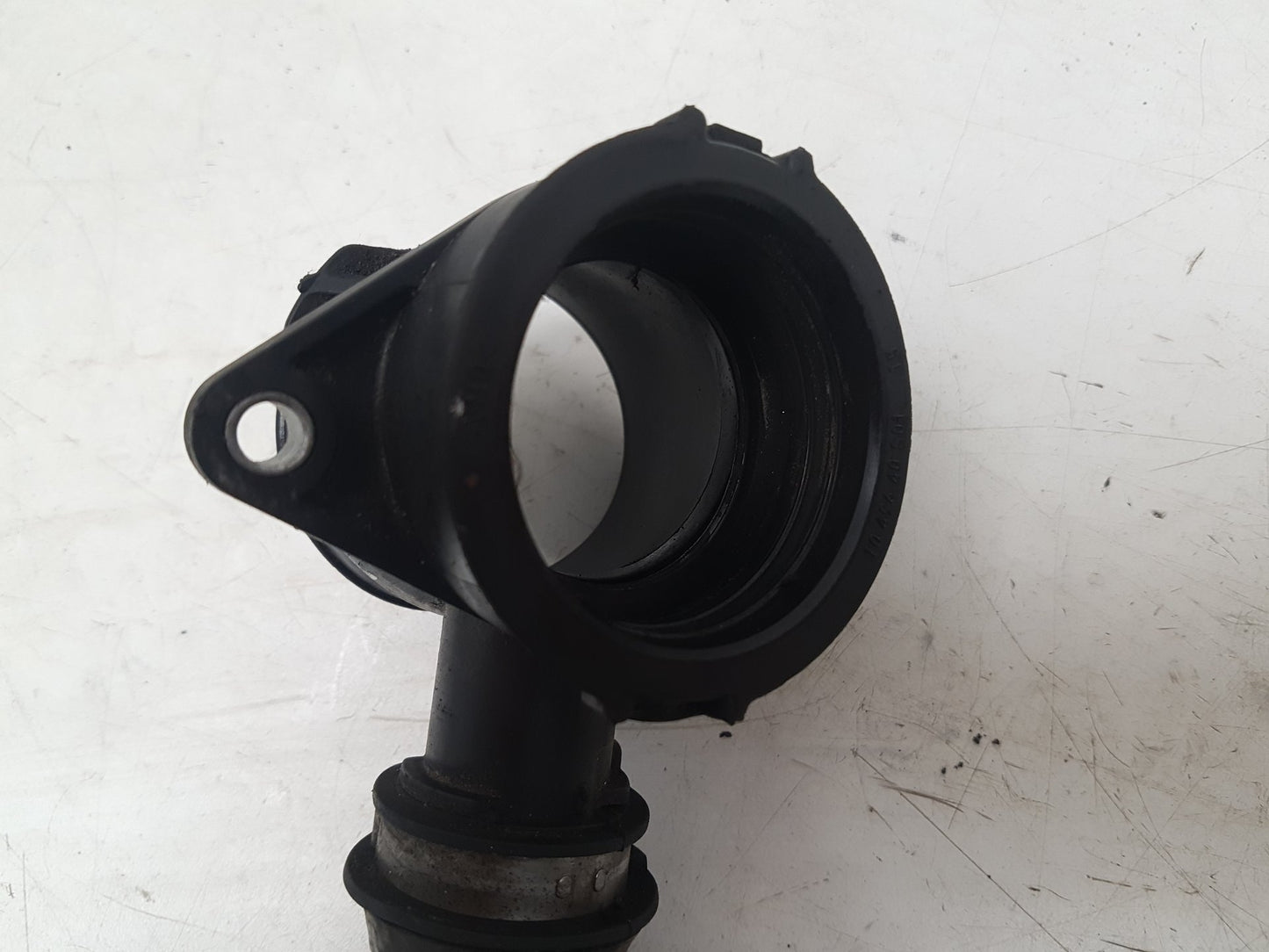 2010 - 2012 Volvo C30  Hatchback INTAKE PIPE AV61-6C784-AD