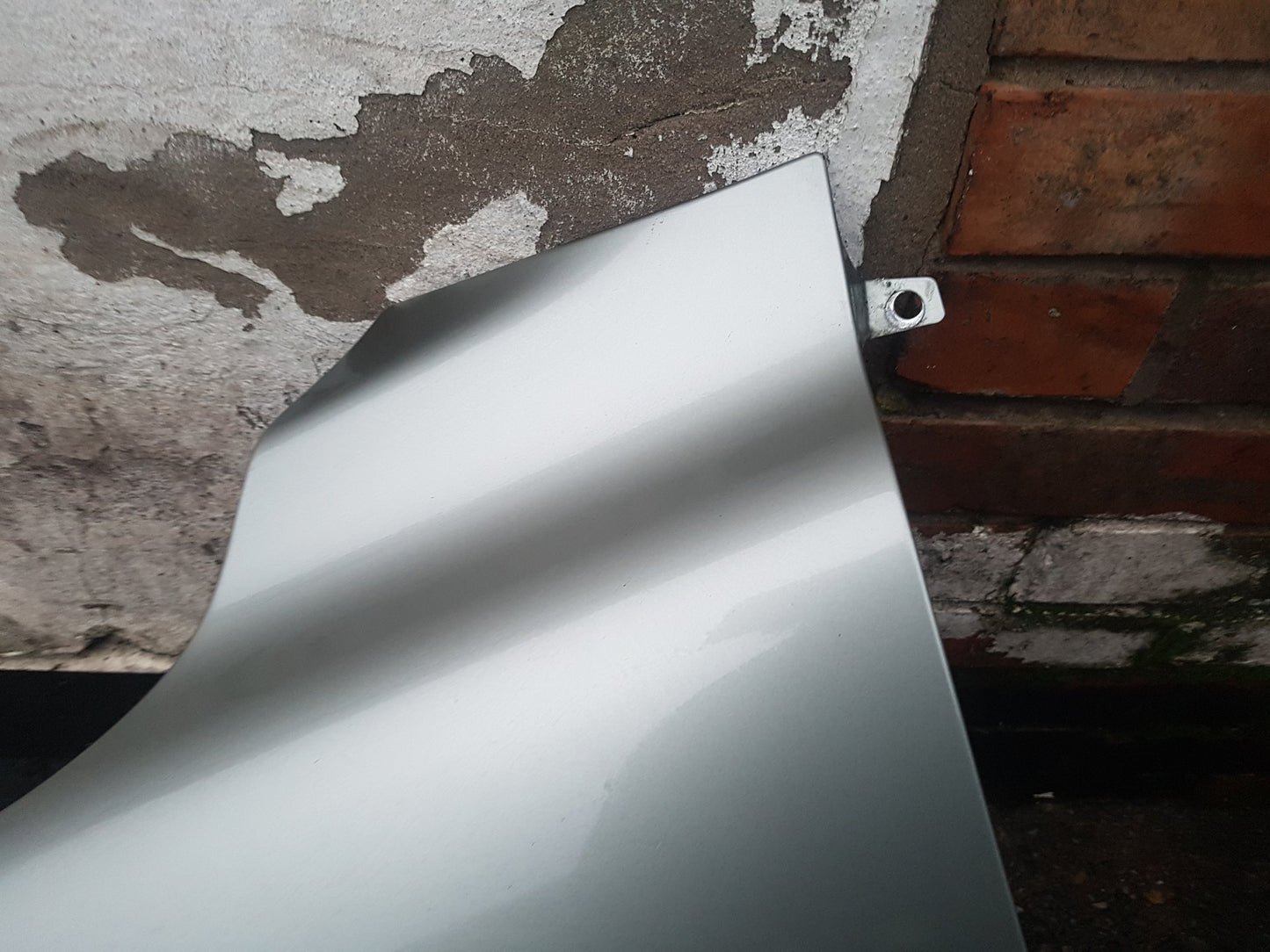 2008 - 2011 Volvo V70  Estate Left Front Guard