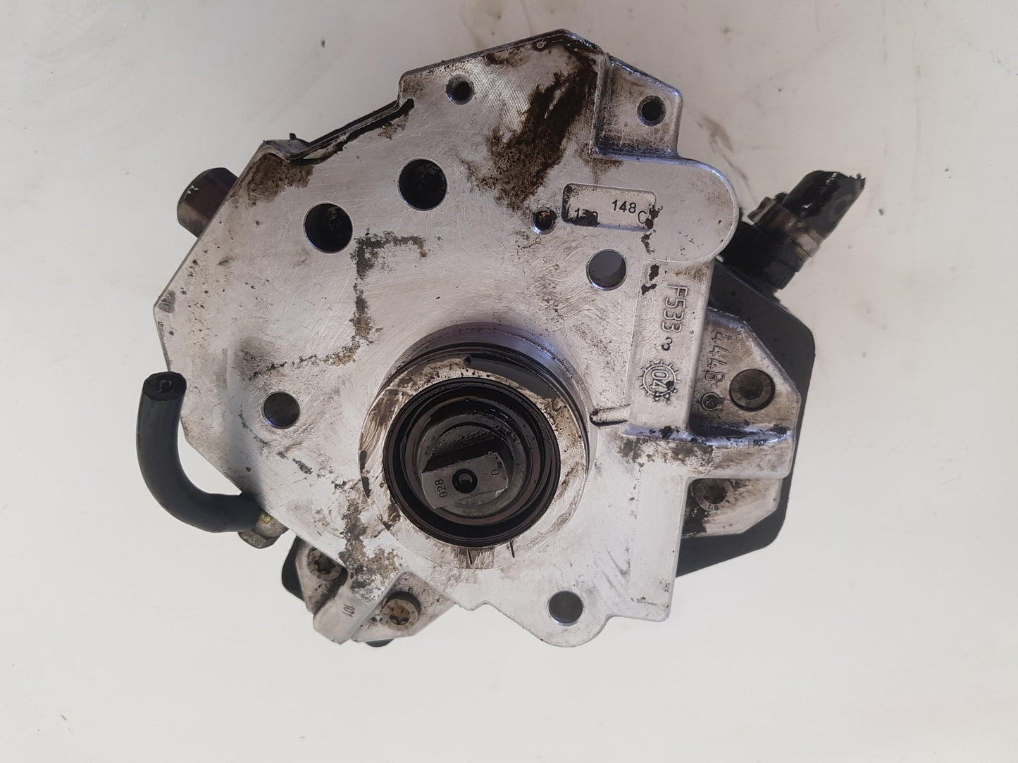 2004 Volvo XC90  Estate High Pressure Pump 8689591