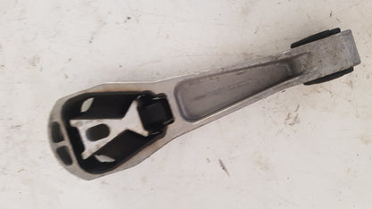 2015 - 2019 Volvo V40 Cross Country  Hatchback Engine Mount 31359642