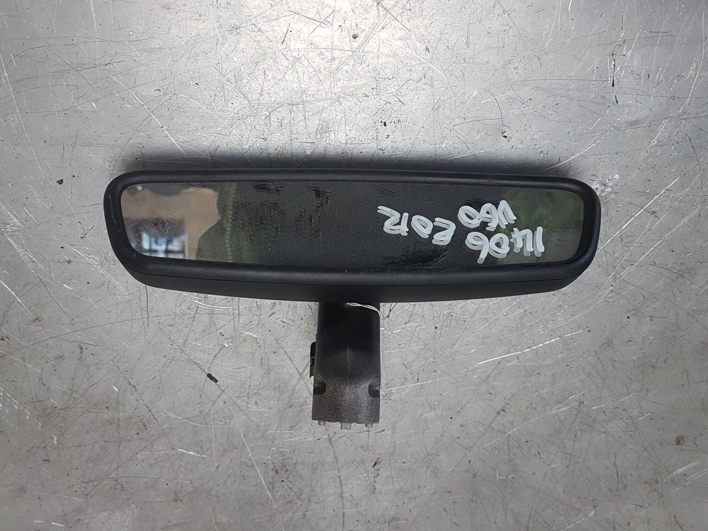 2010 - 2015 Volvo S60  Saloon REAR VIEW MIRROR COVERS 30799043