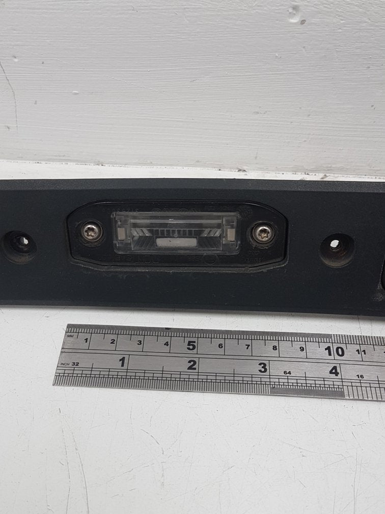 2010 - 2014 Volvo S60 II 134 Saloon TAILGATE/ BOOT HANDLE WITH LIGHTS 31253640