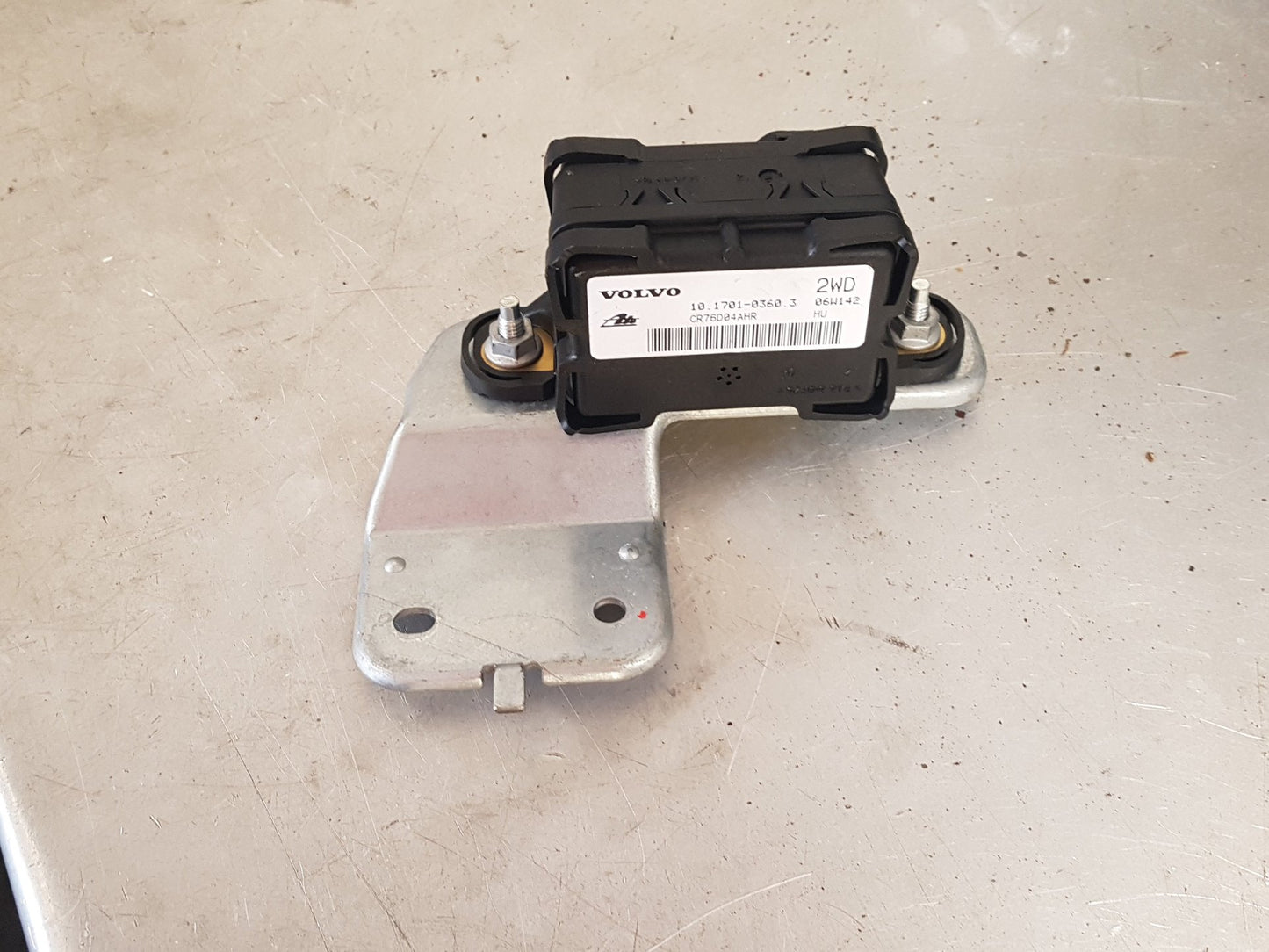 2005 - 2008 Volvo V70  Estate YAW SENSOR 30667843
