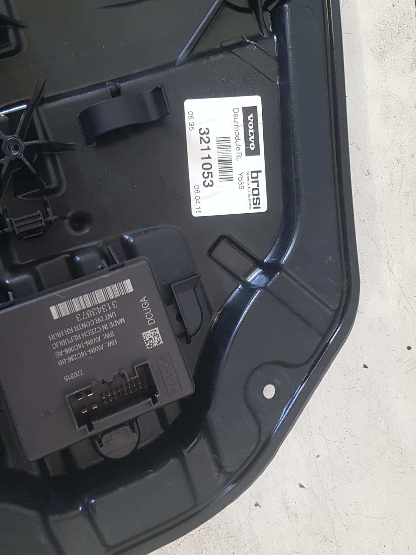 2015 Volvo V40 525, 526 Hatchback Left Rear Door Regulator 31276217