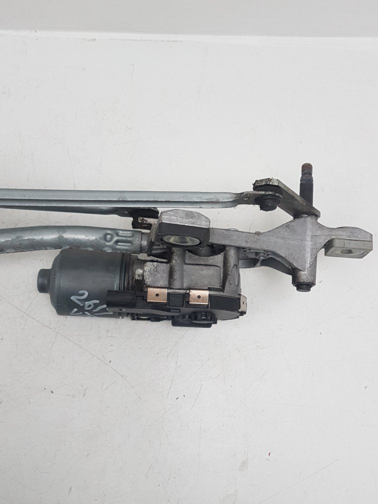 2010 - 2015 Volvo V70  Estate WIPER MOTOR (FRONT) & LINKAGE 31333457