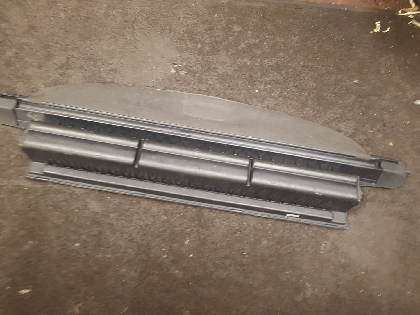 2004 - 2010 Volvo V50   Estate LUGGAGE COVER 39874981