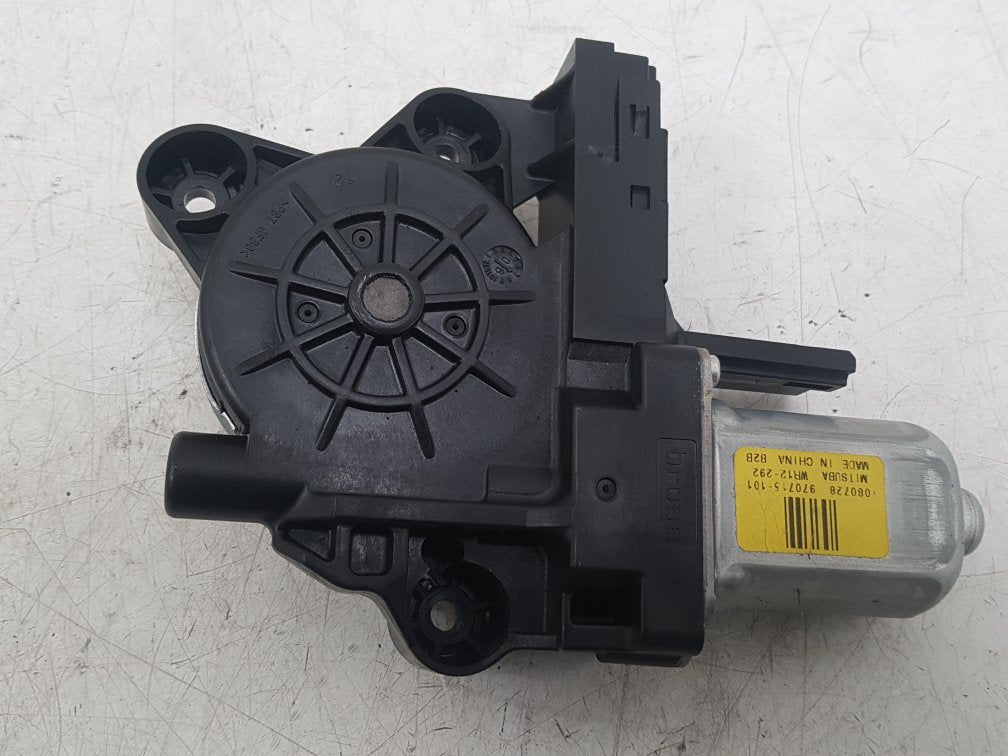 2007 - 2015 Volvo V70  Estate WINDOW REG MOTOR (PASSENGER SIDE REAR) 30699647