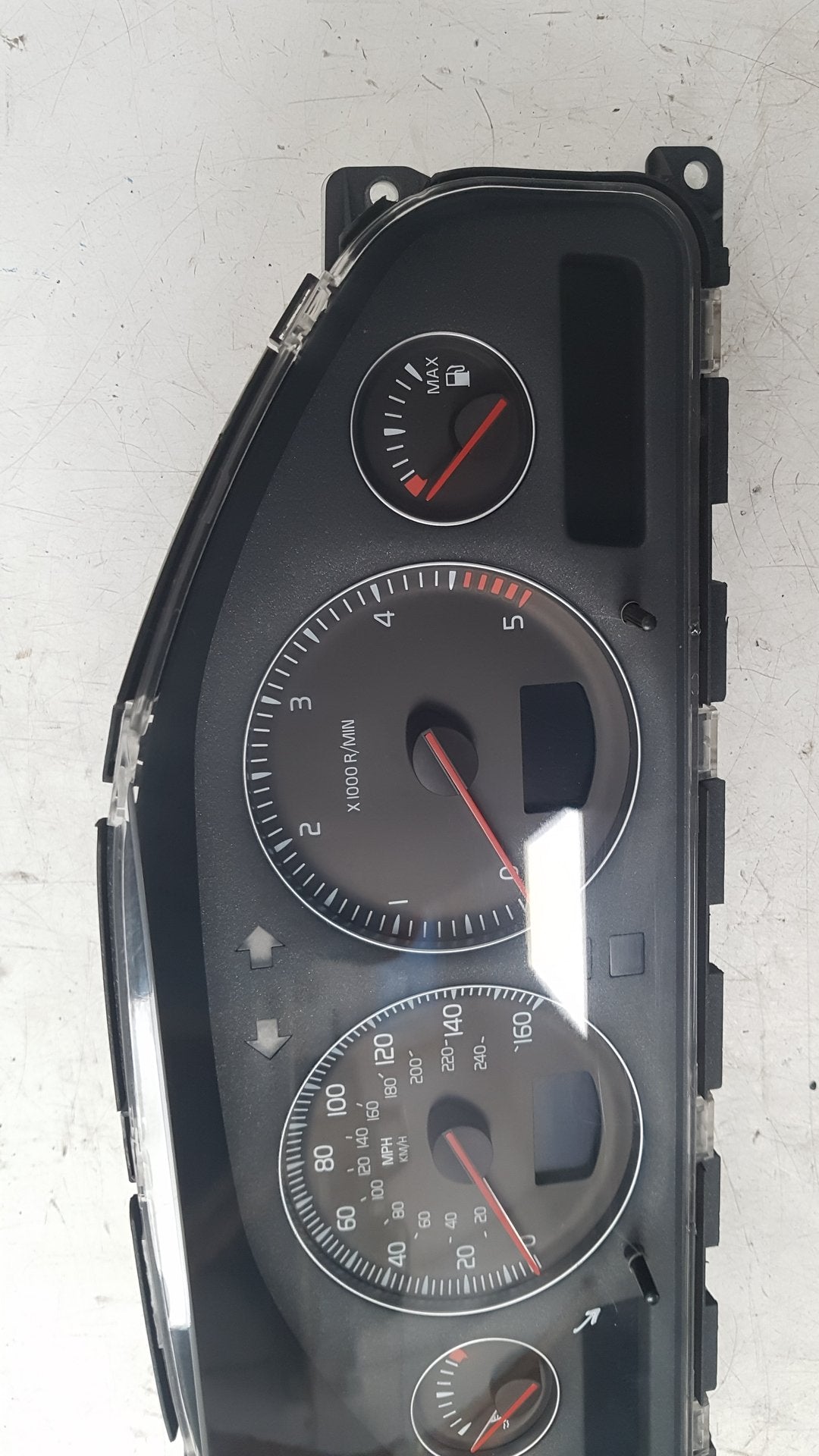 2000 - 2007 Volvo XC70  Estate Instrument Cluster 30746112