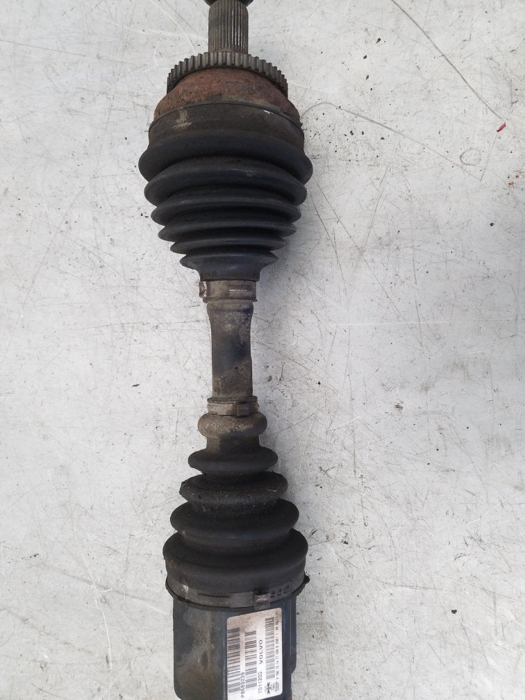 2000 - 2005 Volvo C70  Coupe Right Front Drive Axle 8689239