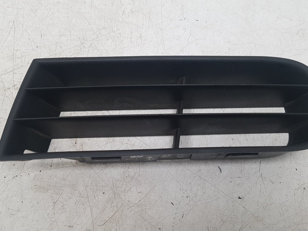 2002 Saab 9-3  Convertible FOG LIGHT GRILL (LEFT) 4564878