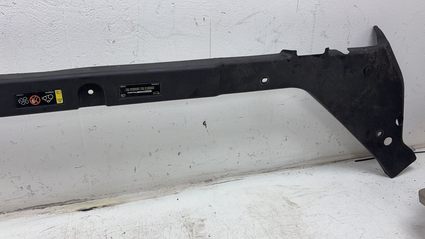 2017 - 2026 Volvo V60 II 225 Estate Top Slam Panel 32219832