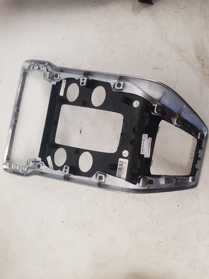 2015 - 2019 Volvo V40 Cross Country  Hatchback Centre Console 31448031