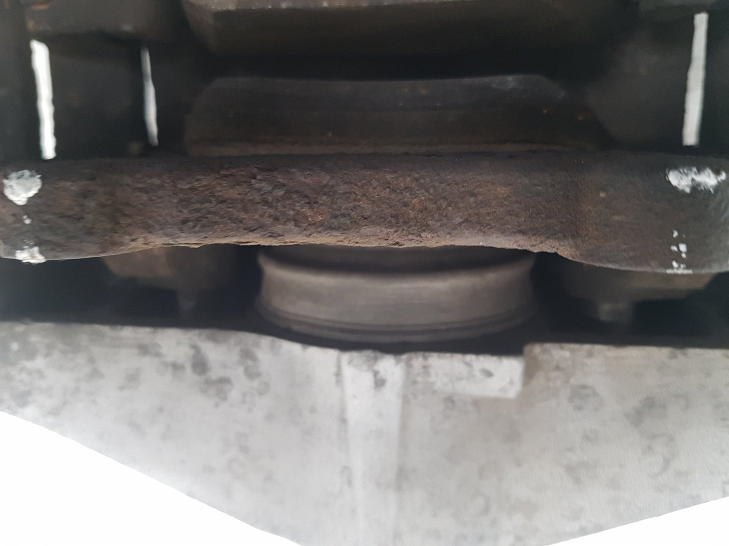 2006 - 2013 Volvo C70  Convertible Left Front Caliper 36000731