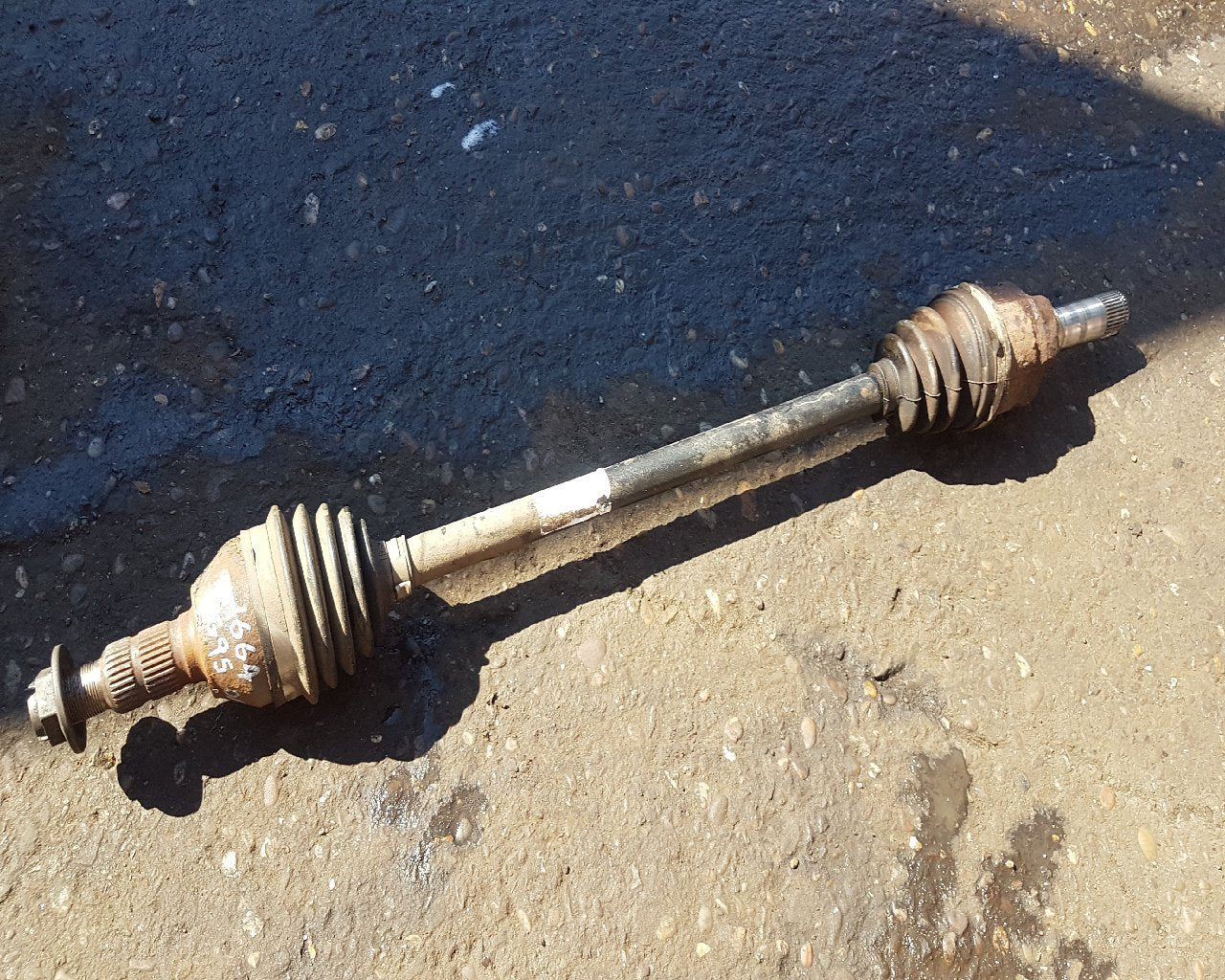2010 - 2012 Saab 95  Saloon Right Rear Drive Axle 13228223