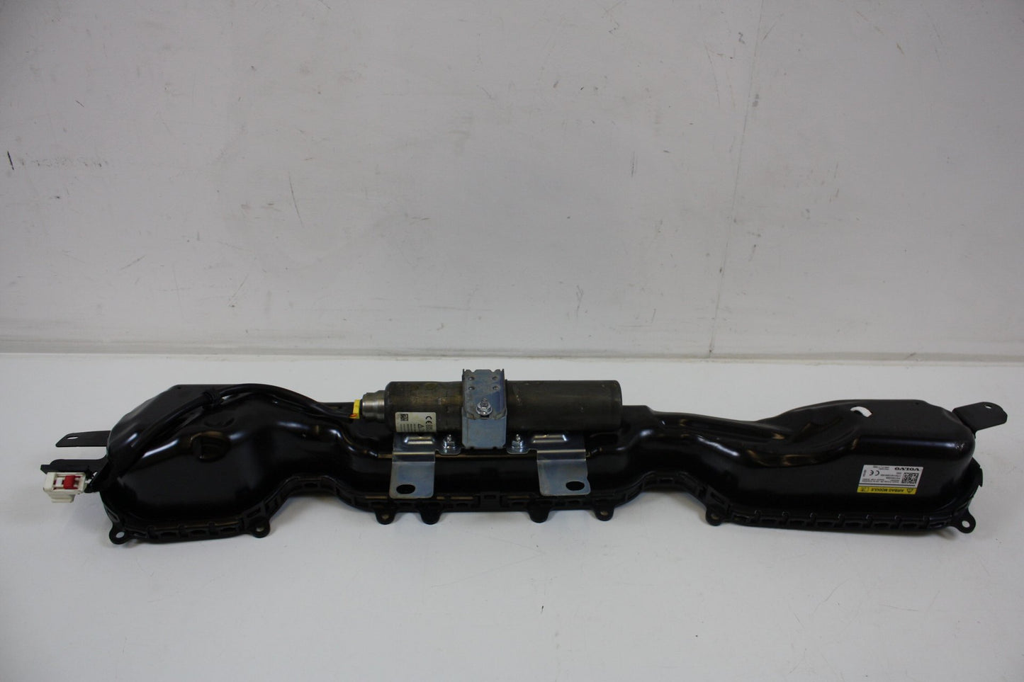 2012 - 2019 Volvo V40 Cross Country  Hatchback PEDESTRIAN AIRBAG 31404289