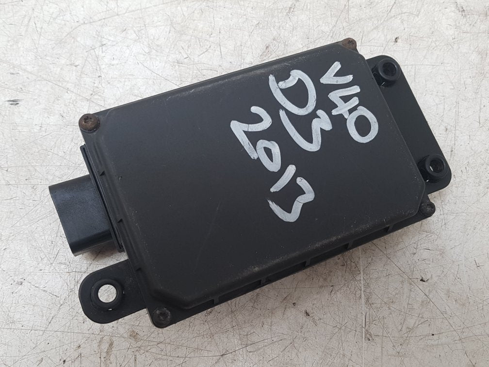 2004 - 2007 Volvo S40   Cruise Control Unit 31400419