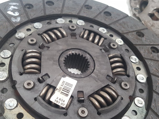2003 - 2007 Volvo V70  Estate CLUTCH 30783258