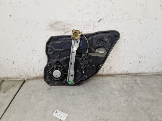 2010 - 2014 Volvo V60  Estate WINDOW REG (PASSENGER SIDE REAR) 30784312