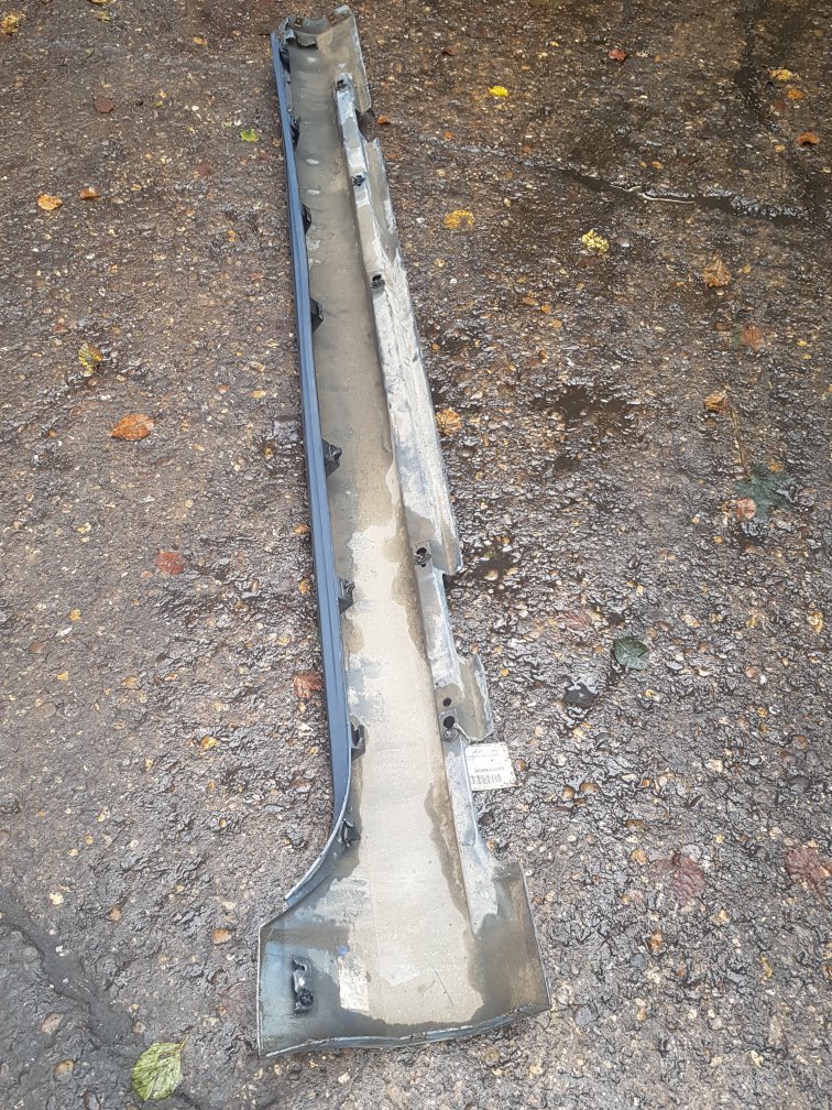 2010 - 2014 Volvo S60  Saloon Left Side Skirt 31333004