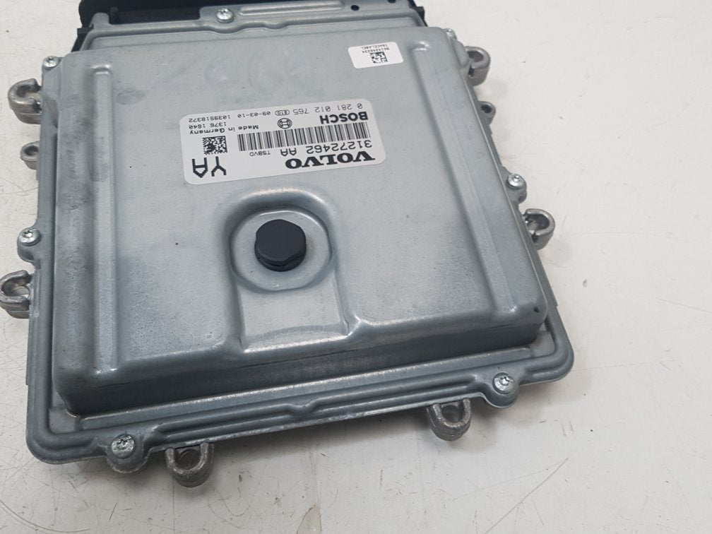 2007 - 2010 Volvo V70  Estate Engine ECU 31272462AA