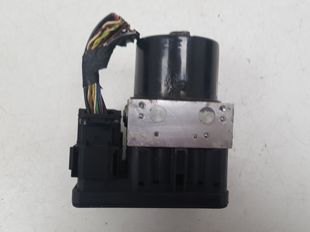 2008 - 2009 Volvo C70  Convertible ABS Pump/Modulator 30794730AA