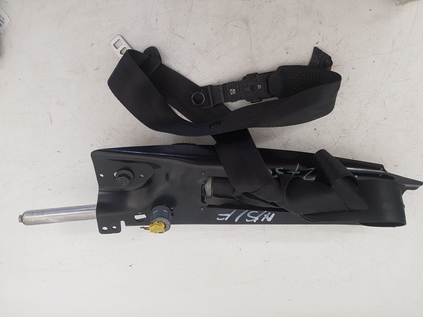 2007 - 2010 Volvo V70  Estate Left Front Seat Belt
