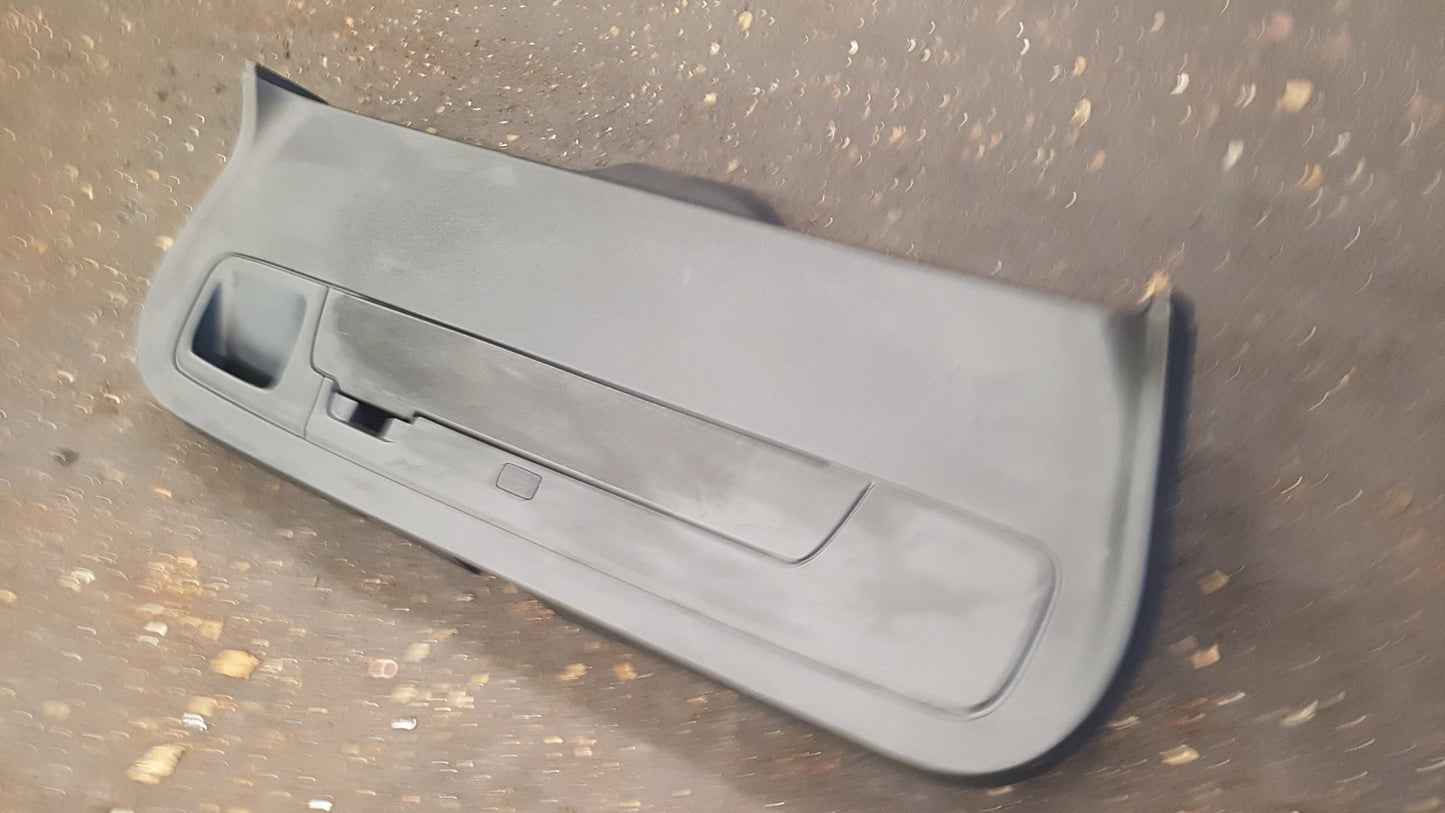 2017 - 2026 Volvo V60 II 225 Estate BOOT LOAD COVER 31462593