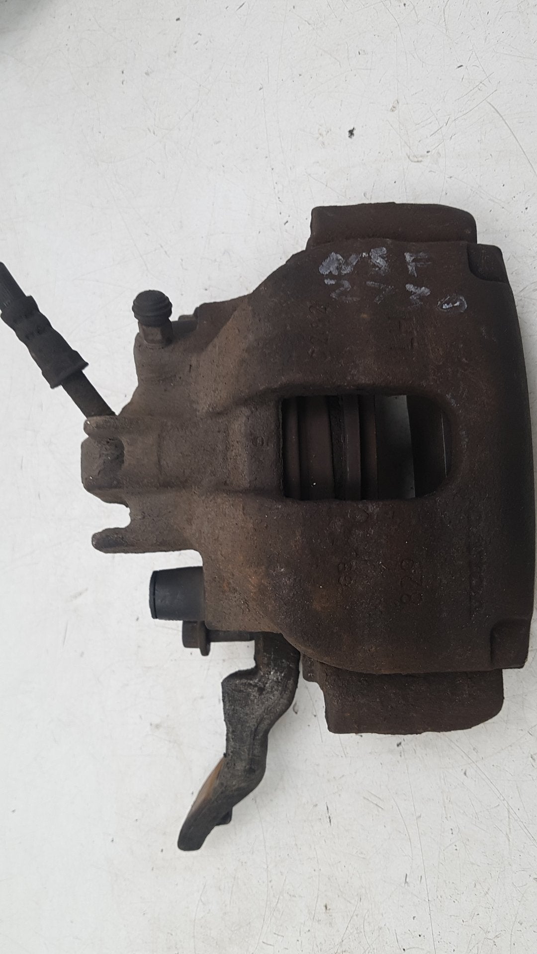 2001 - 2010 Volvo S60  Saloon Left Front Caliper 9209723