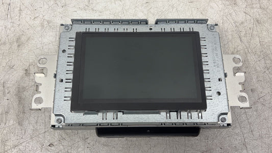 2013 - 2016 Volvo V40 III 525 Hatchback Dash Display Unit 08632664