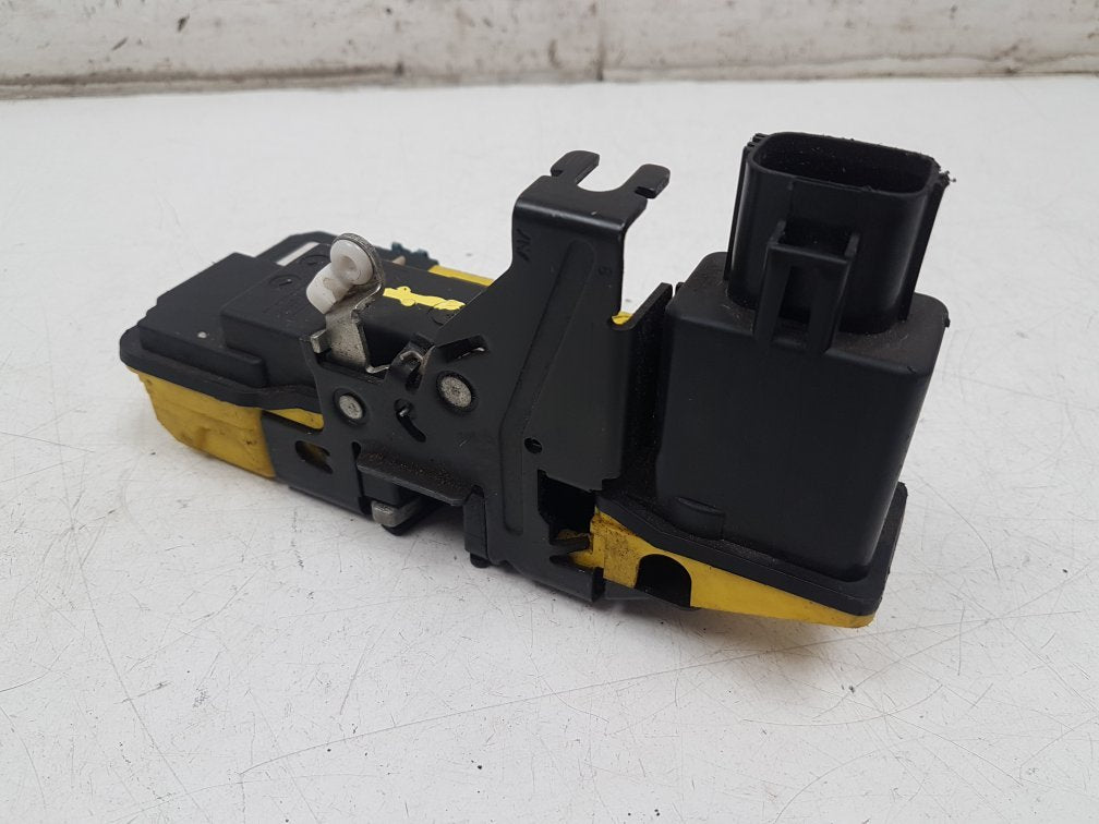2005 - 2010 Volvo XC90  Estate Left Rear Door Lock Actuator 30663048