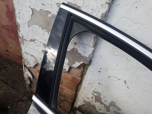 2012 - 2015 Volvo V40  Hatchback DOOR - BARE (FRONT DRIVER SIDE) 32321019