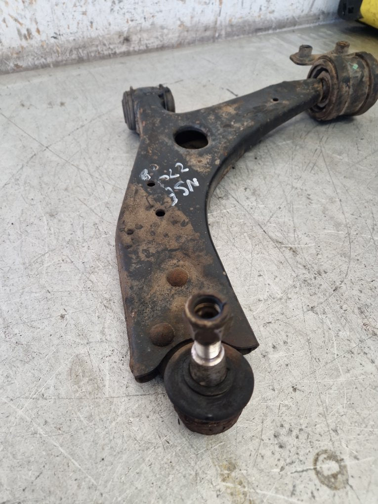 2007 Volvo C70  Convertible WISHBONE (FRONT PASSENGER SIDE)