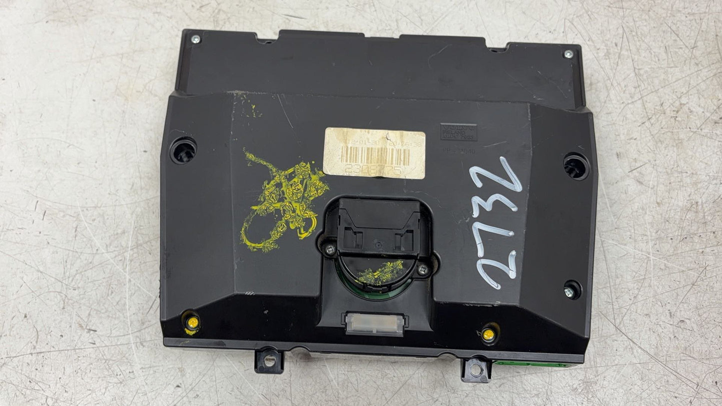 2013 - 2015 Volvo V60  Estate HEATER & RADIO CONTROL PANNEL 31288318