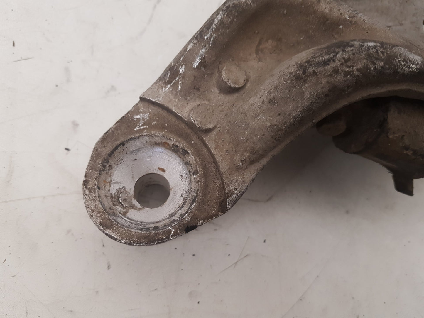2001 - 2010 Volvo S60  Saloon Right Front Lower Control Arm