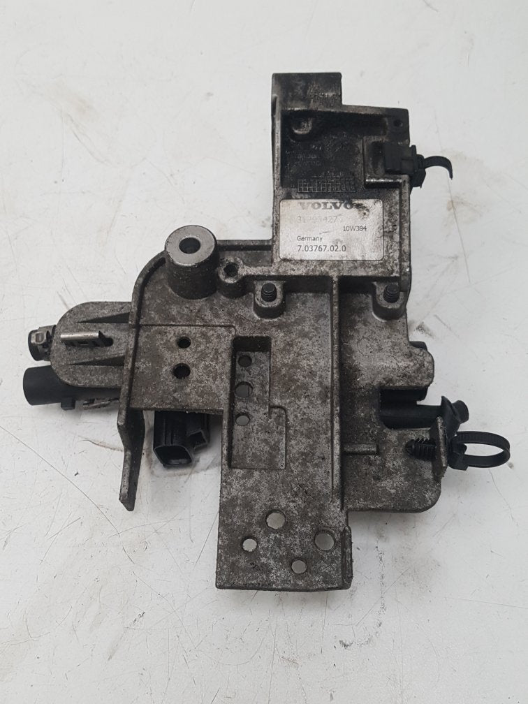 2008 - 2012 Volvo V50   BRACKET HOLDER 31293427