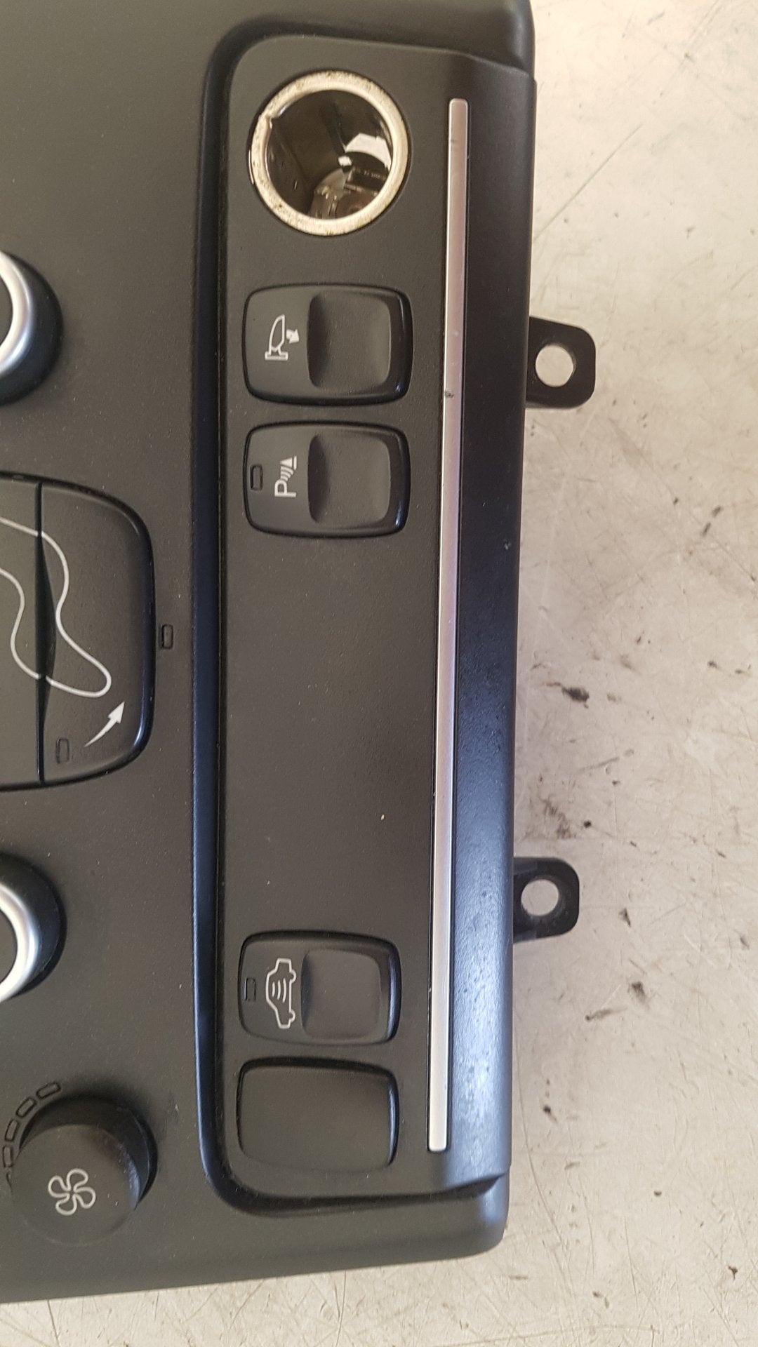 2007 Volvo XC90 I 275 Heater Controls 30710682 VRAC Grade A
