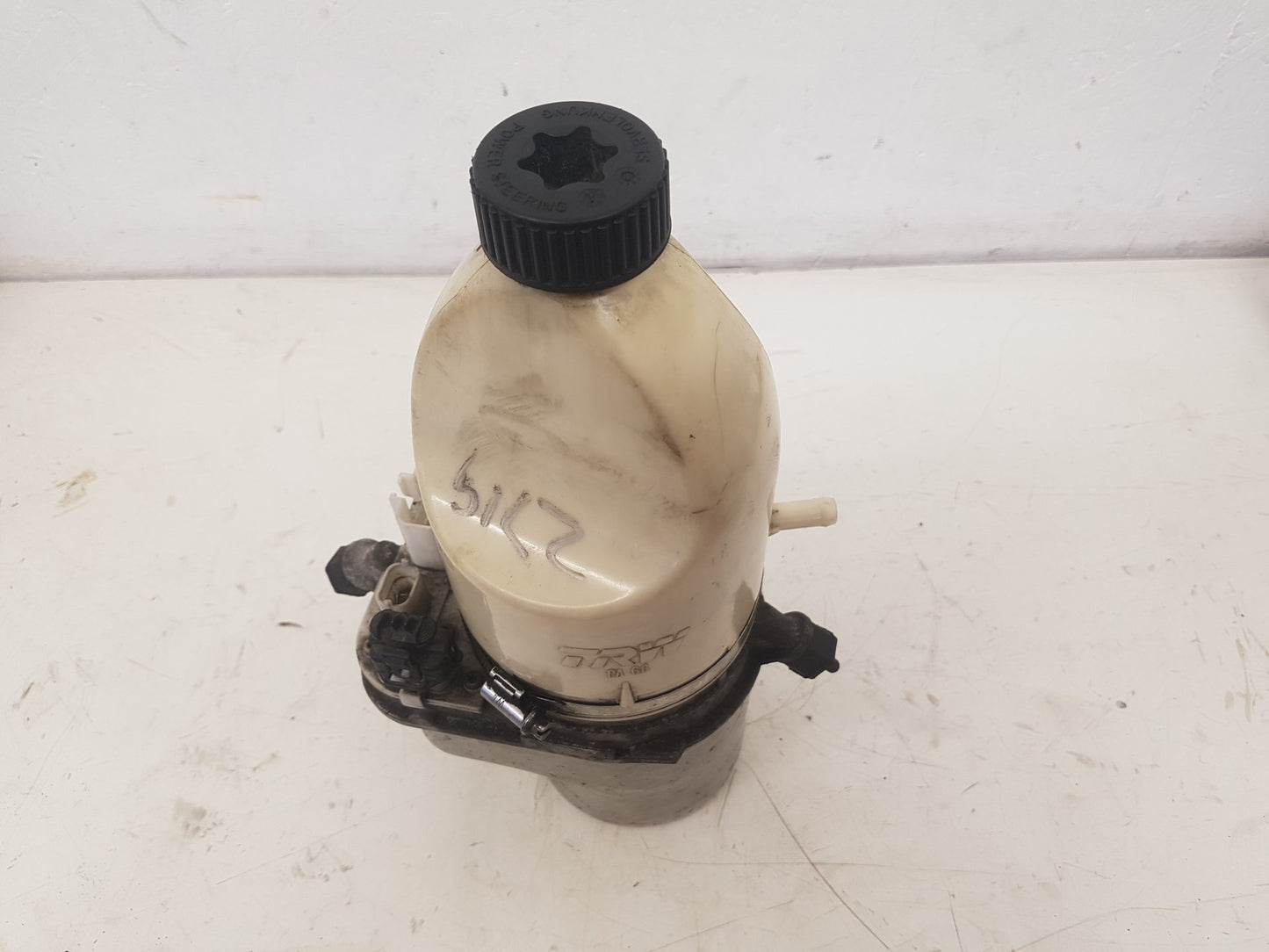 2007 - 2015 Saab 9-3  Estate Power Steering Pump M22580184FW