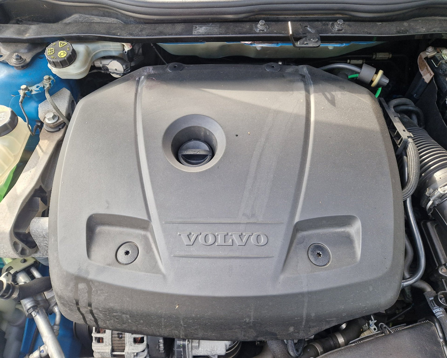 2012 - 2017 Volvo V40  Hatchback Engine 6906258